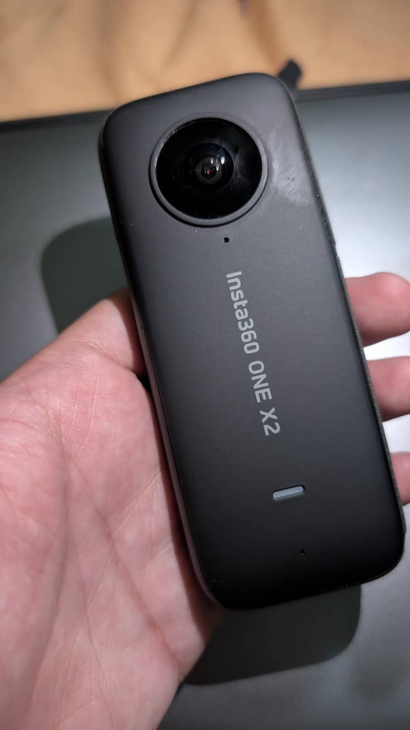insta360 X2 2