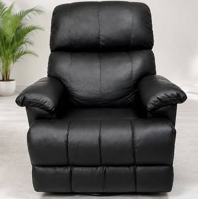 Molty home premium recliner chair. Black leather, excellent condition.