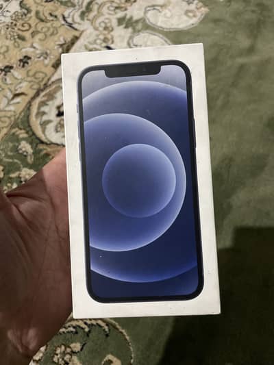 Apple iPhone 12