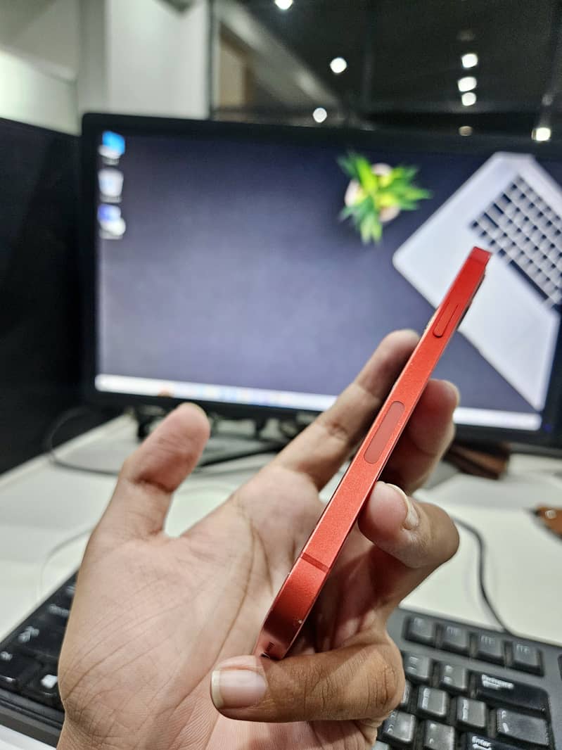 iPhone 12 2