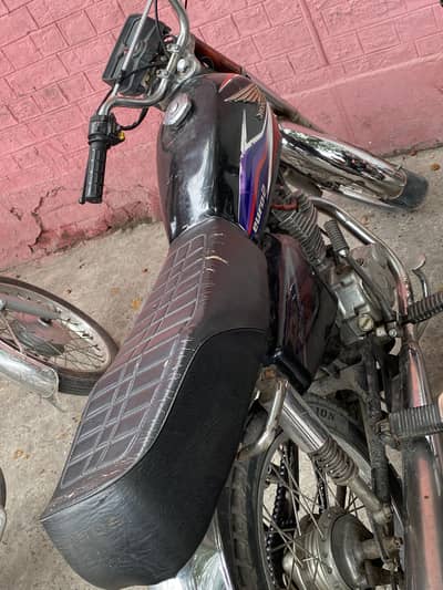Honda 125 2004 model