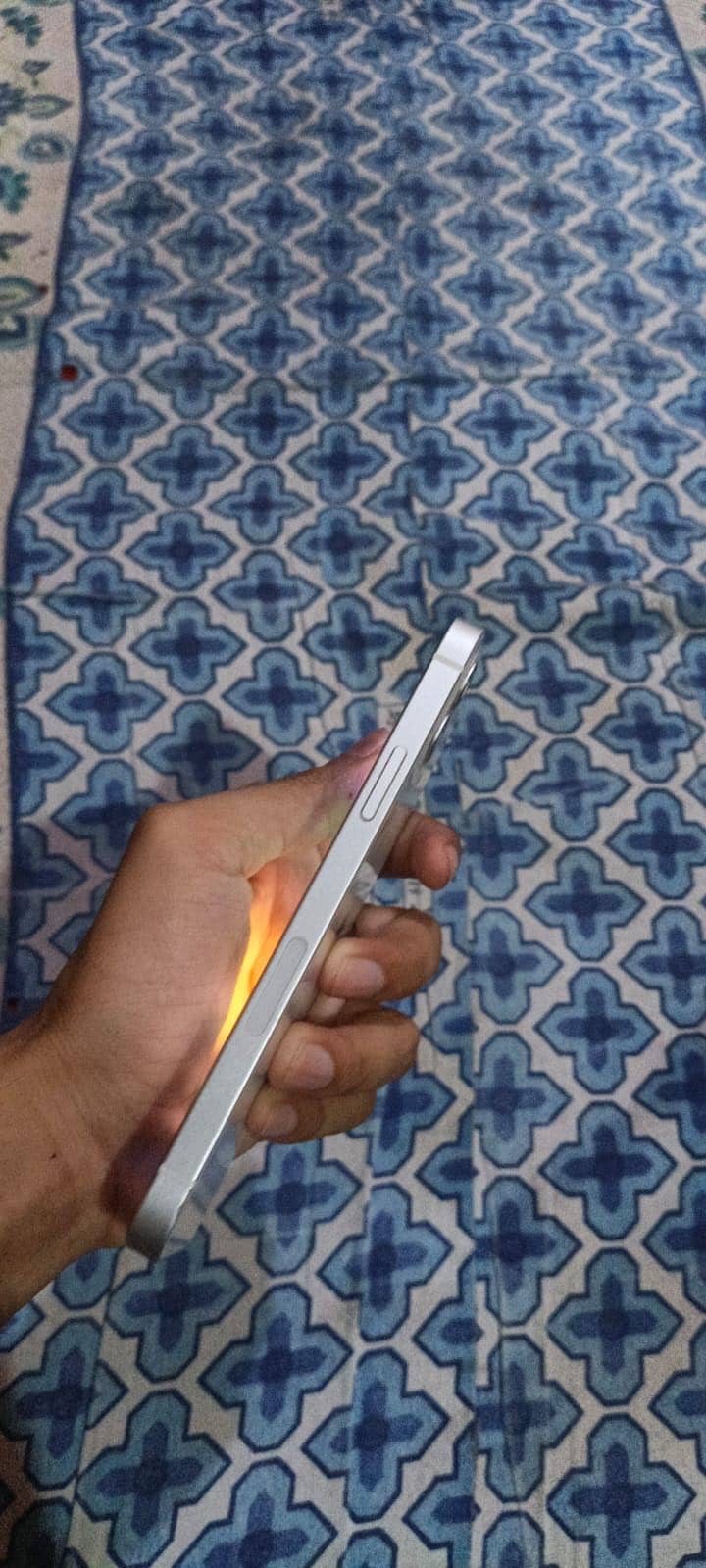 Apple iPhone 12 3