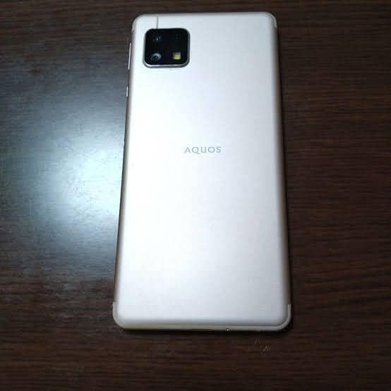Sharp Aquos Sense 3