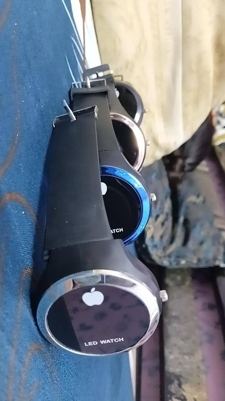 LED smart watch 2