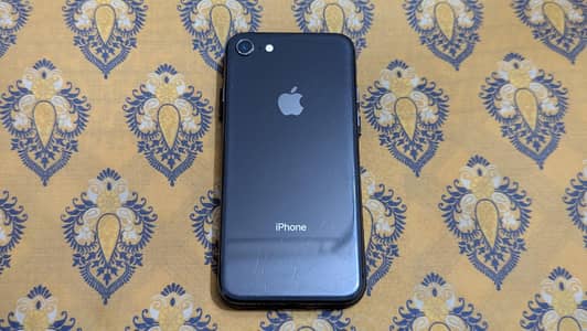 Apple iPhone 8 non-pta 81% battery health 100% working