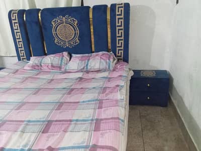 2 bed set 1 with matress