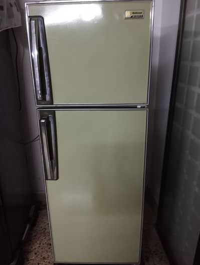 Genuine japan no frost in very good condition, age 41 years