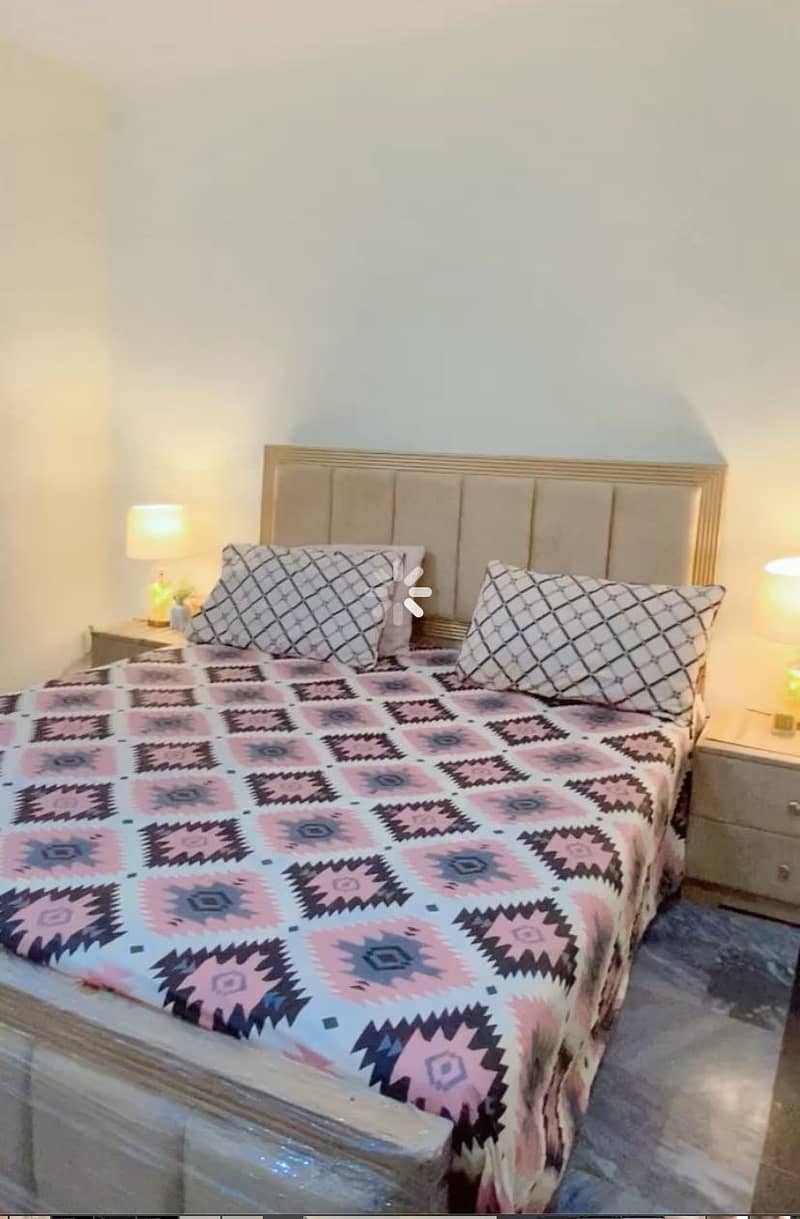 Bed 10/10 condition 0