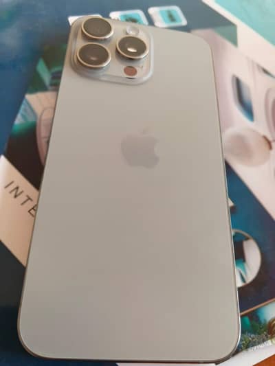 Apple iPhone 15 Pro