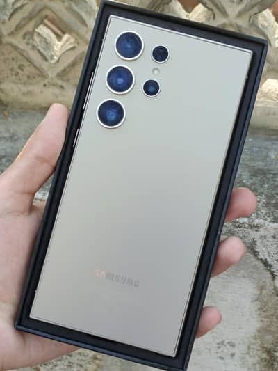 Samsung Mobile S24 Ultra
