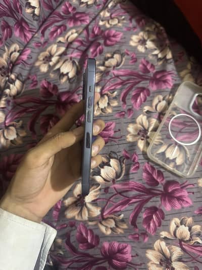 Apple iPhone 13 Pro jv