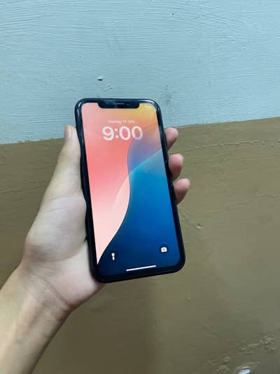 Apple iPhone XR