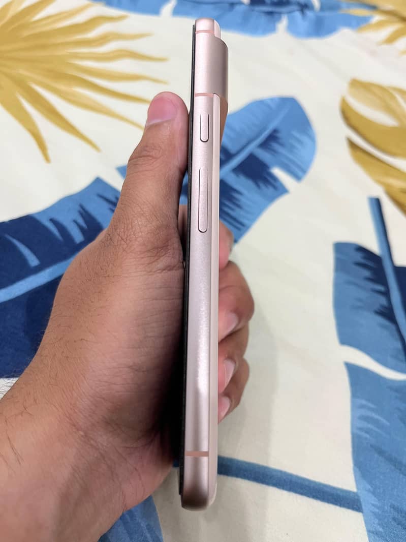 Google Pixel 8 3