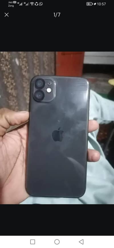 iphone 11.4maa sim chla gi face id off han baki all oky 10 by 9 64 gb