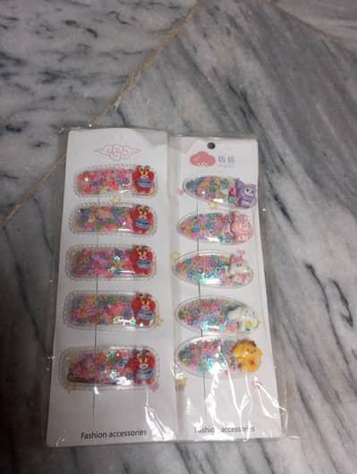 teddy hair pin