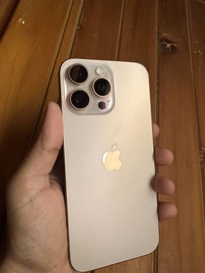 Apple iPhone 16 Pro Max
