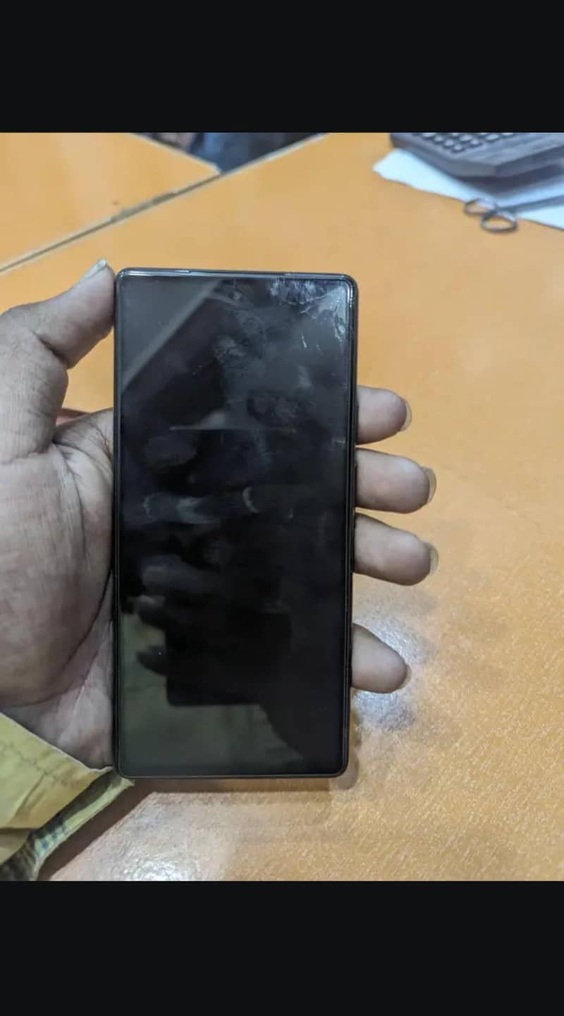 Google Pixel 6a 5
