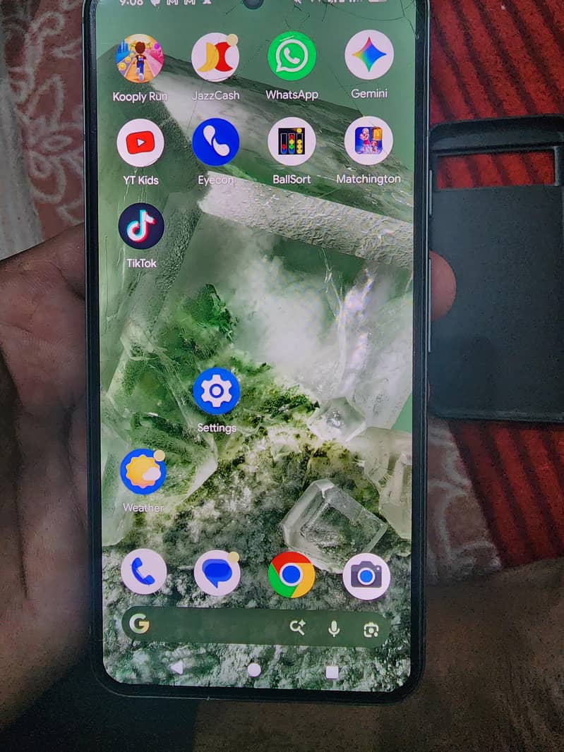 Google Pixel 8 Available 3