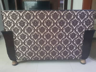 Urgent 3+2+1 Sofa Set For Sale With Center Cofee Table