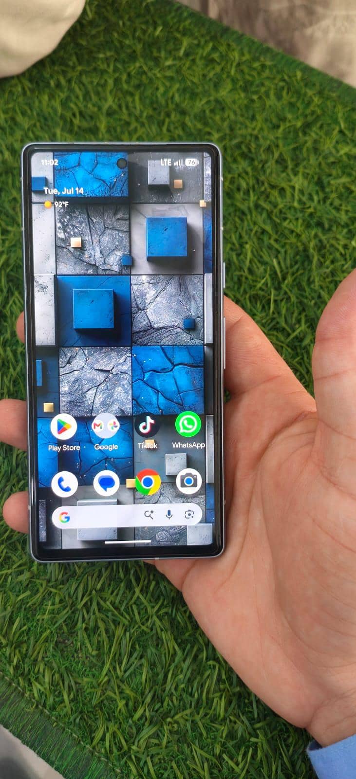 Google Pixel 7a 1