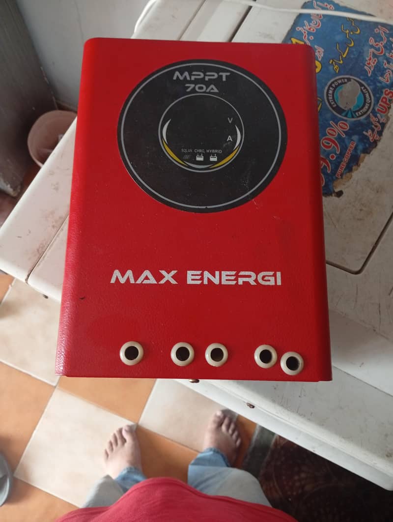 MPPT controller 70 A 0