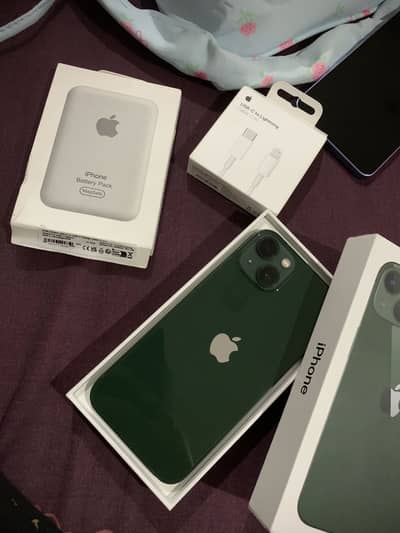 Apple iPhone 13 factory unlocked