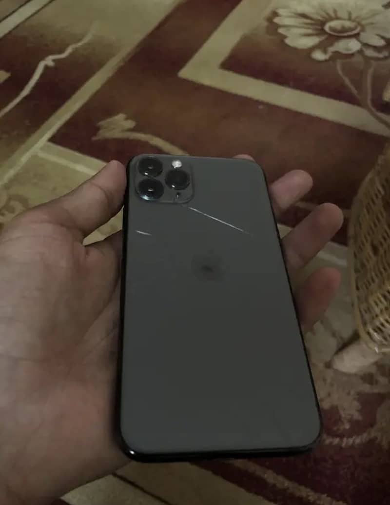 iPhone 11 Pro 8