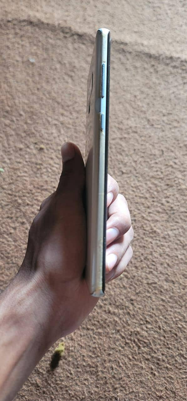 Samsung Mobile Note 9 2
