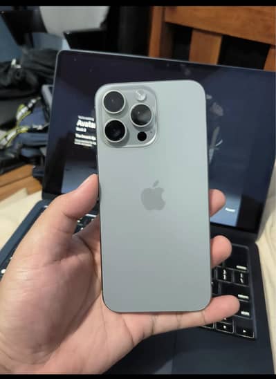 Apple iPhone 15 Pro Max