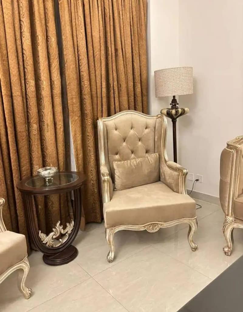 Five seaters sofa with Table 3