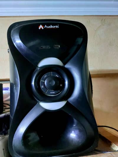 Audionic Rb 30 8inch Subwoofer.