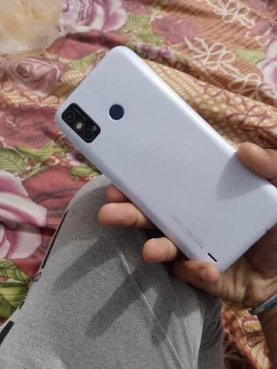 Tecno Spark 6 go