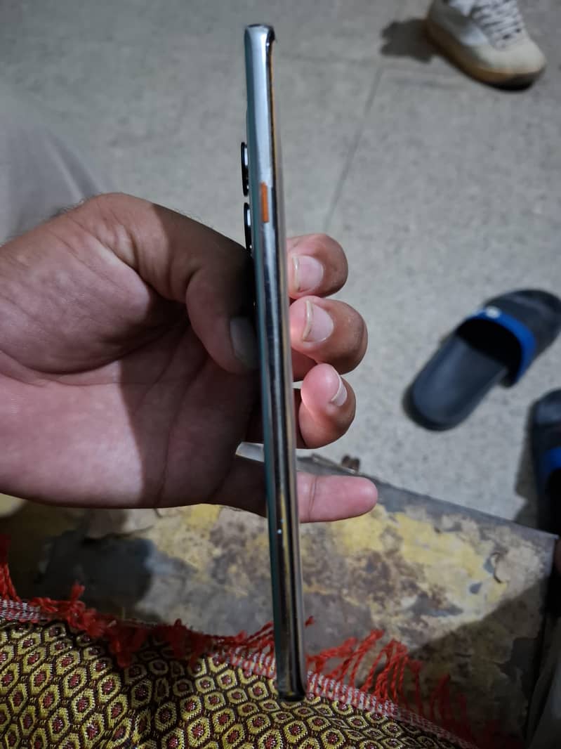 Tecno CAMON 40 Pro 3