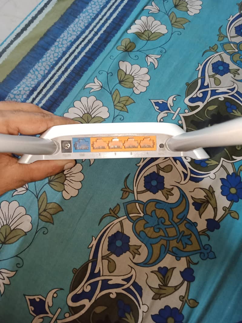 TP-LINK router 1