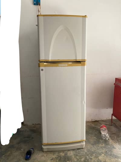 Dawlance Medium Size For sale