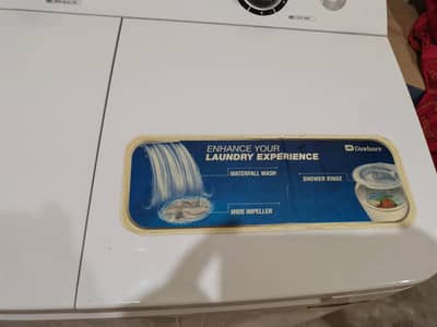 Dawlance washing machine 10kg tab colour white