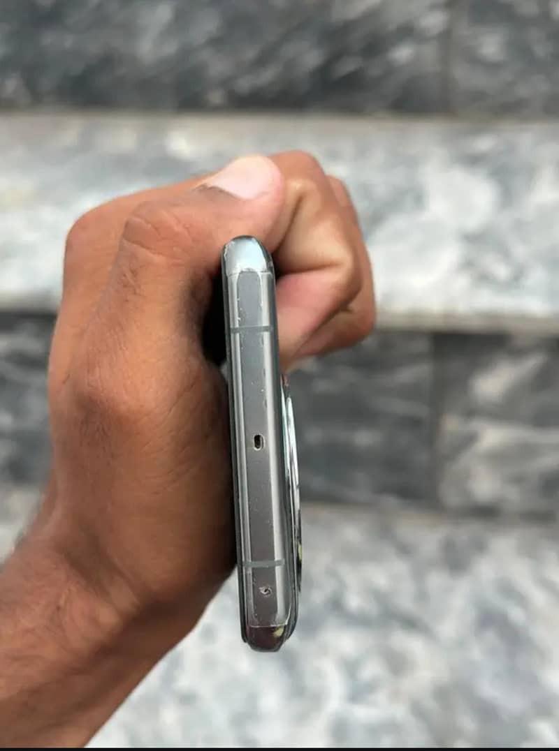 One Plus 11 6