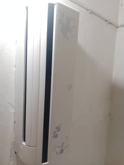 brand new AC pel non inverter butt brand new AC and good condition