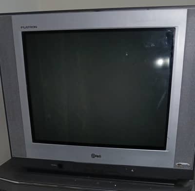 LG TV 24" for sake