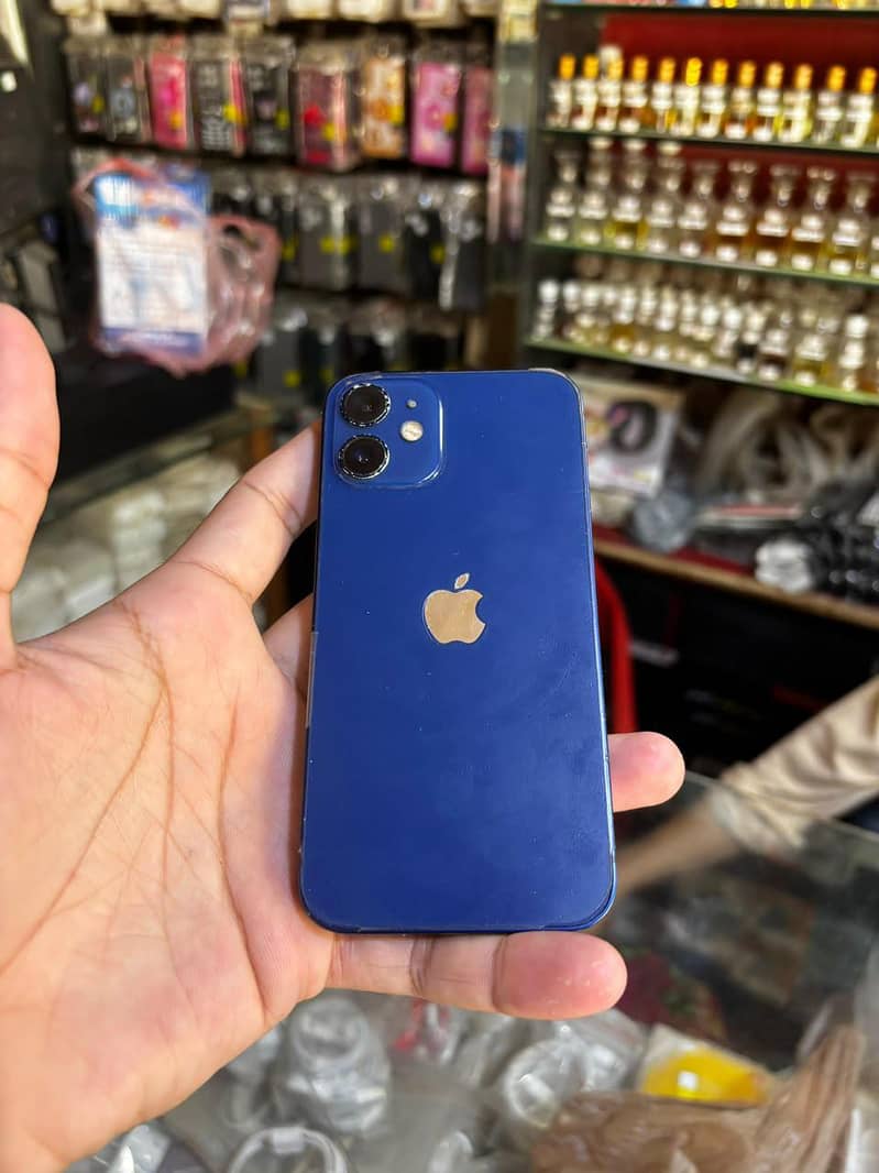Apple iPhone 12 mini 2