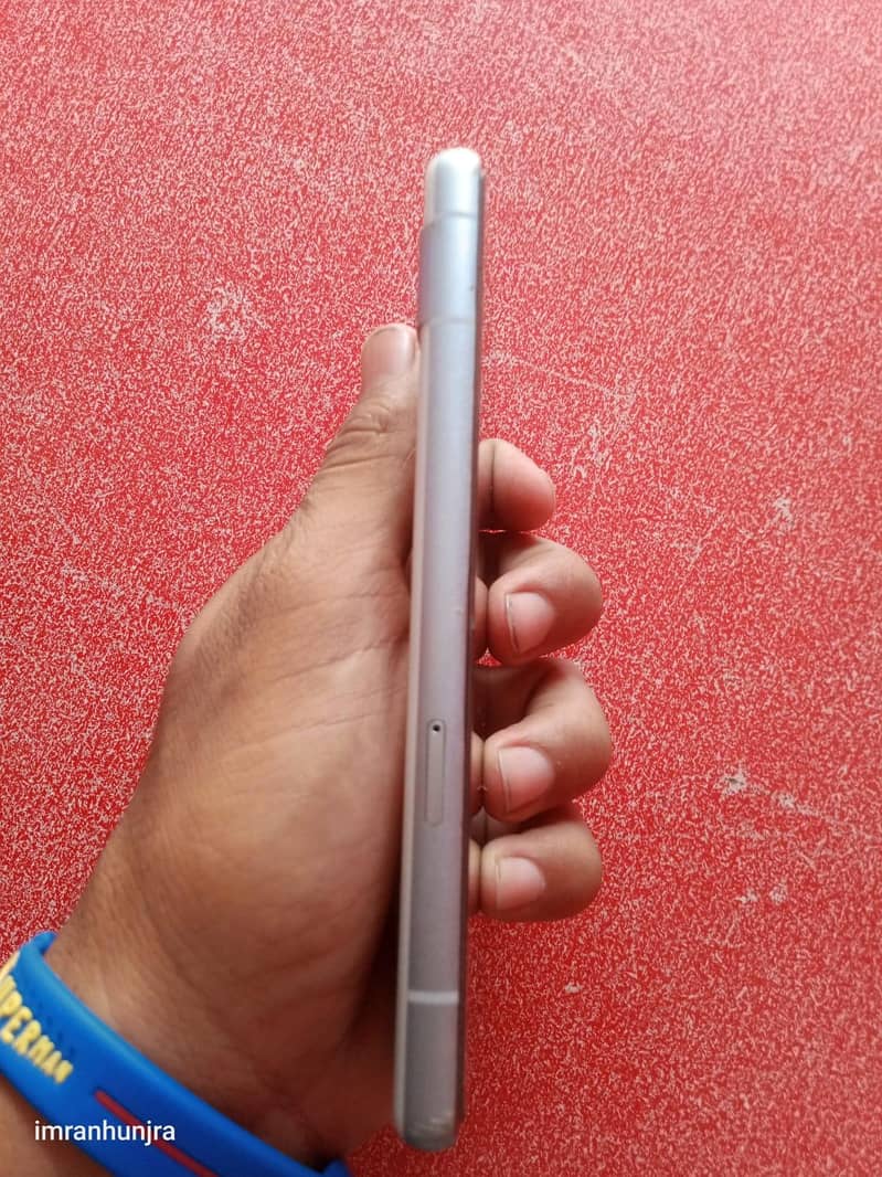 Google Pixel 7a 1