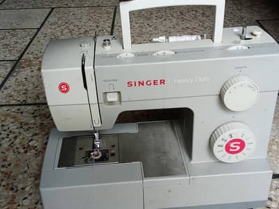 Singer Electric Sewing Machine For Sale