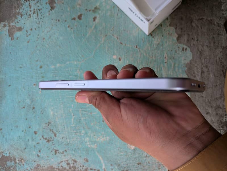 OPPO A6k 5