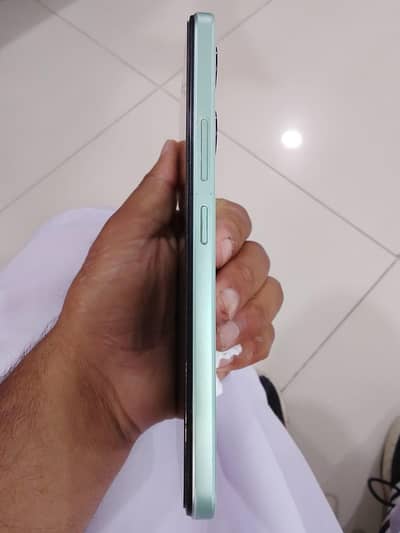 Vivo Y03t 4 128 ram condision 10 /9