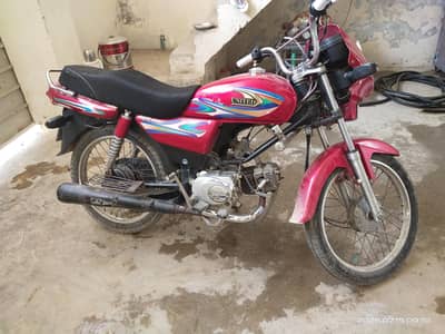 United 100cc bike