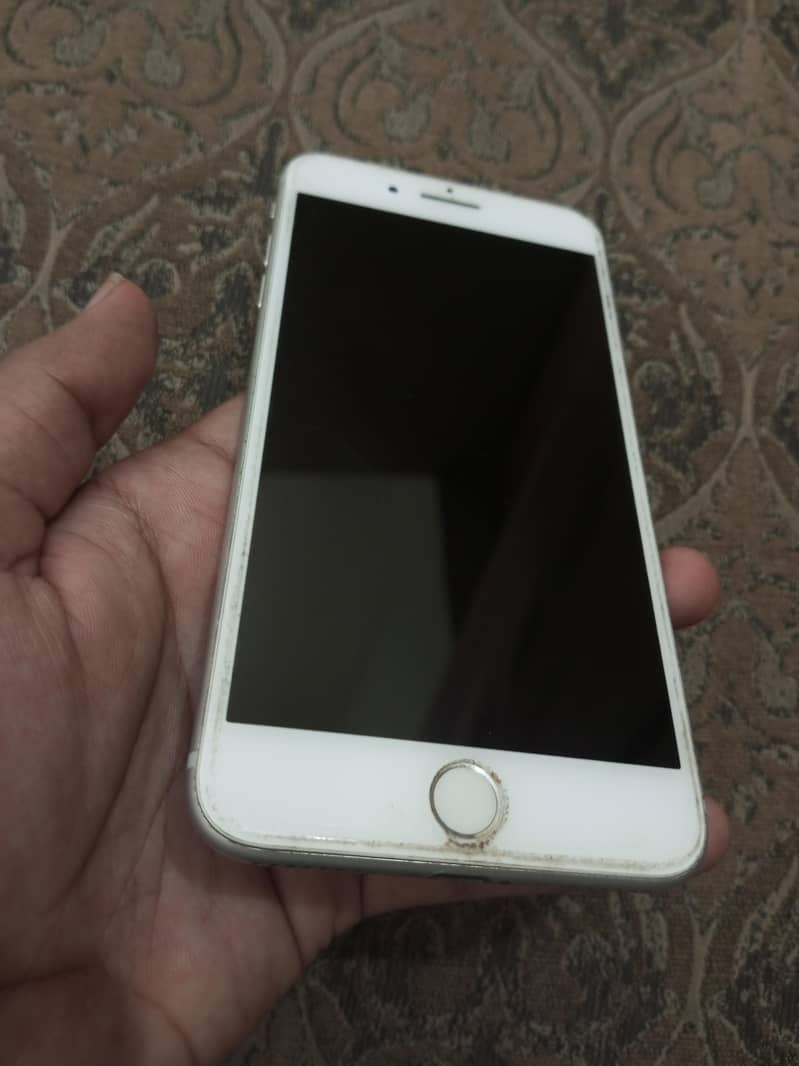 Apple iPhone 7 Plus 1