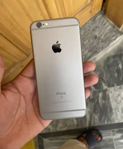 Apple iPhone 6S