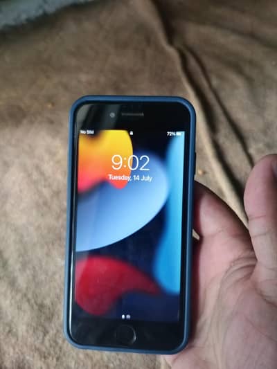 Apple iPhone 7