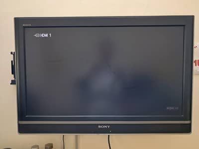 Sony Bravia TV LCD 32 inches for sale
