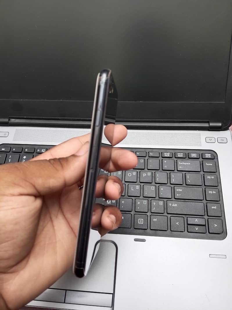 Apple iPhone SE 4